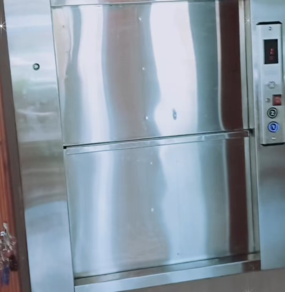 您的后厨，每平米都值千金。别再让传菜通道“吃掉”利润！